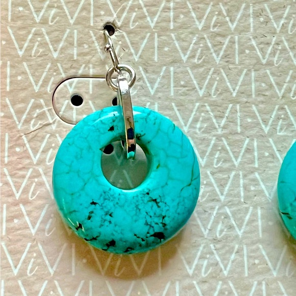 🐳Faux Turquoise Stone Silver Tone Dangle Earrings by Cookie Lee - Picture 4 of 6
